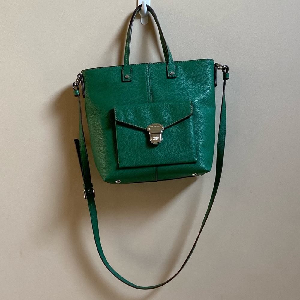 DANA BUCHMAN /CROSSBODY/ DOUBLE HANDLE BAG/GREEN/USED/RN 73277